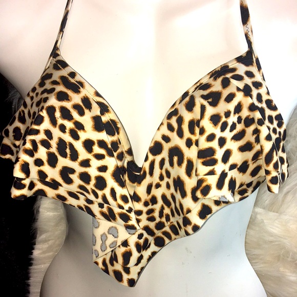 NWOT VS PINK Animal Print Bikini Top - Picture 1 of 4